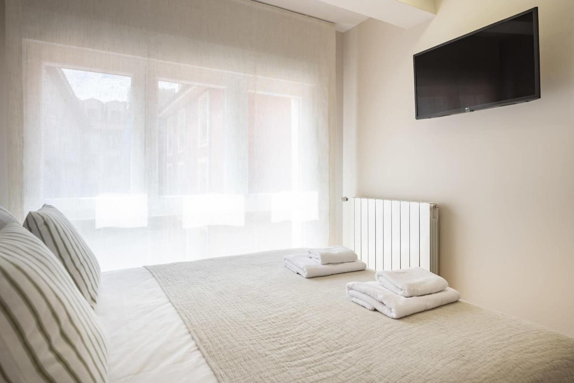 Elegante Apartamento En El Centro. Nuevo! Santander Zewnętrze zdjęcie