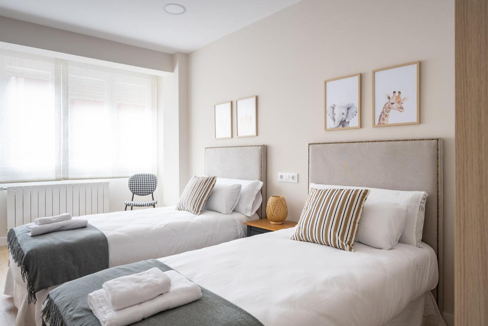 Elegante Apartamento En El Centro. Nuevo! Santander Zewnętrze zdjęcie